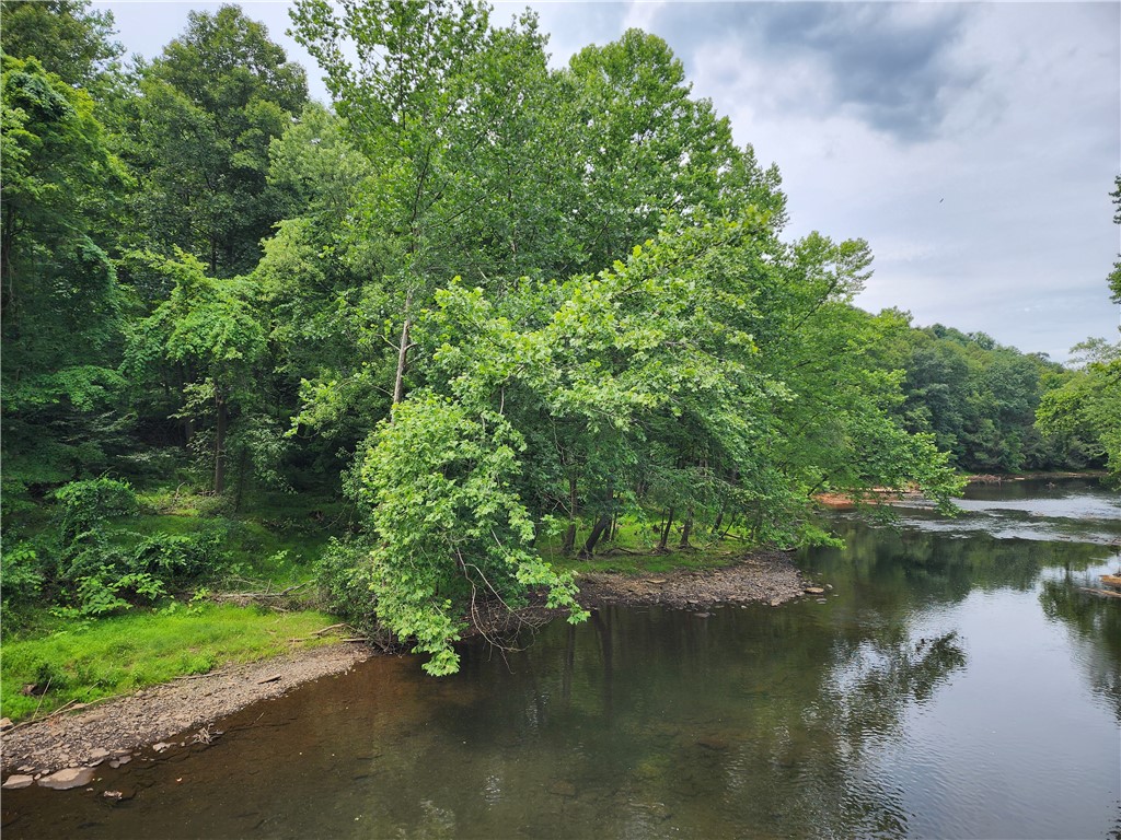 Loyalhanna Dam Rd, Loyalhanna, Pennsylvania image 2