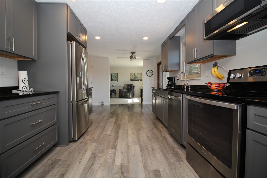 5012 Van Voorhis Dr Dr, Bethel Park, Pennsylvania image 17