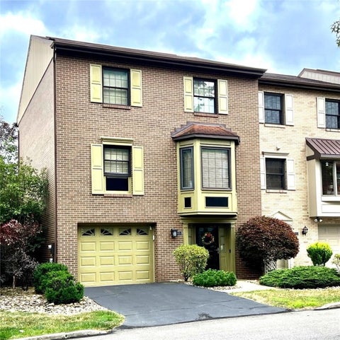 Photo for 453 Gleneagle Ct