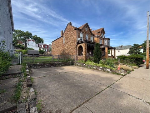 Photo for 135 Rochelle St