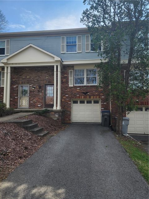 Photo of 240 Quail Run Rd, Venetia, PA 15367 (MLS # 1745969)