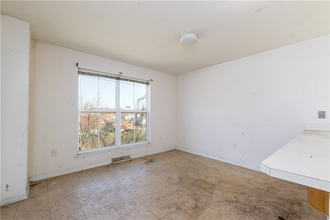 333 Wylie Ave Ave, Clairton, Pennsylvania image 6