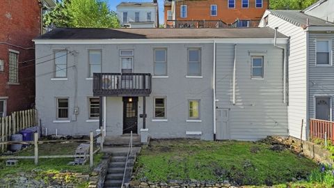Photo of 1908 S 18th St, Pittsburgh, PA 15203 (MLS # 1751324)