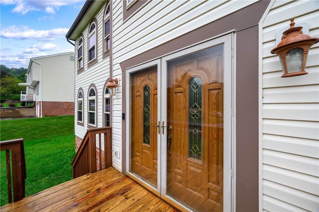 241 Jaclyn Dr