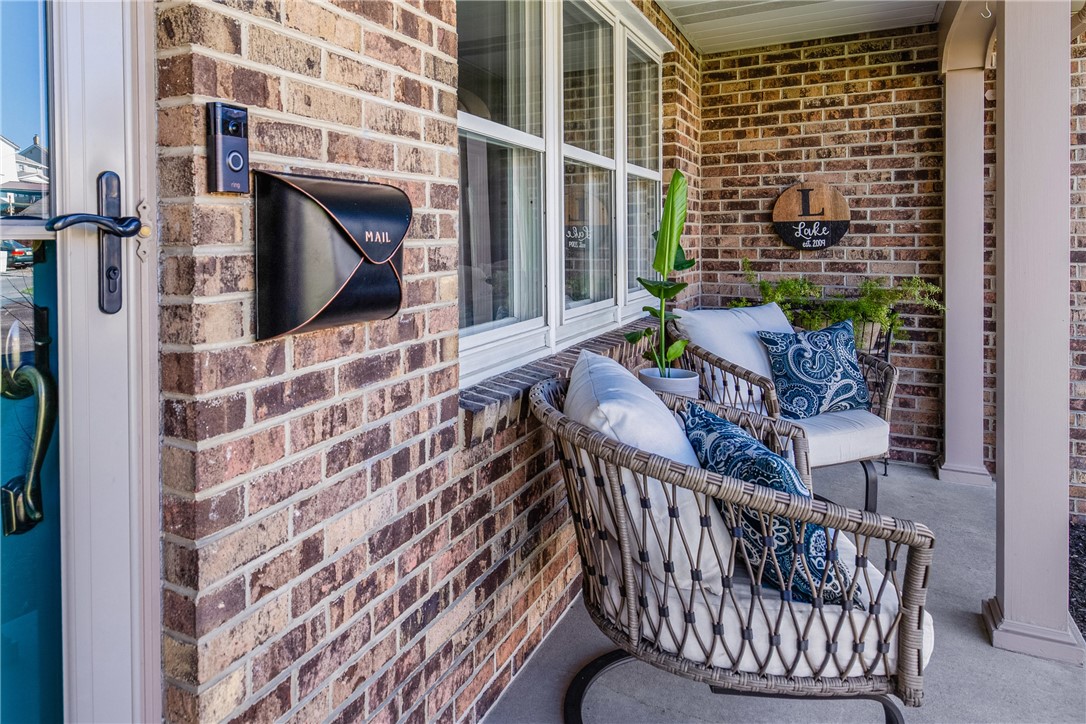 Windber, Pennsylvania 15963, United States, 3 Bedrooms Bedrooms, ,3 BathroomsBathrooms,Residential,Pending,100253