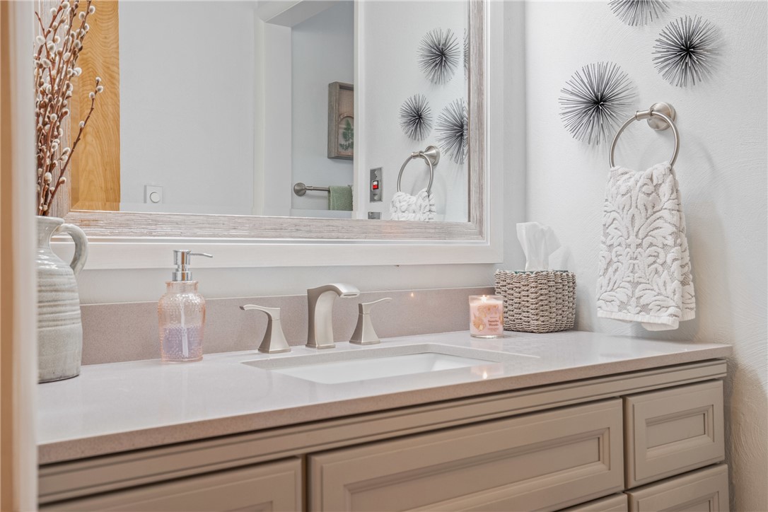 Windber, Pennsylvania 15963, United States, 3 Bedrooms Bedrooms, ,3 BathroomsBathrooms,Residential,Pending,100253