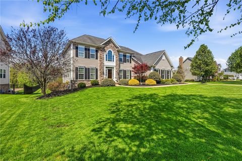 Photo of 117 Trapp Rock Ln, Mars, PA 16046 (MLS # 1750477)