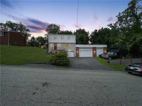 Photo for 140 Malcolm Ave