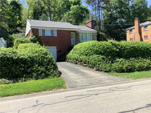Photo for 821 Jefferson Dr