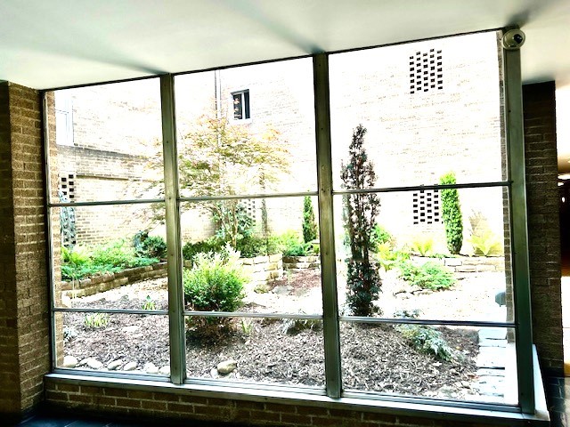 Shadyside, Pennsylvania 15232, United States, 2 Bedrooms Bedrooms, ,1 BathroomBathrooms,Residential,Active,255082