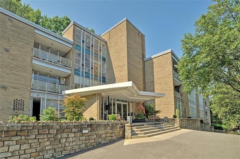 Shadyside, Pennsylvania 15232, United States, 2 Bedrooms Bedrooms, ,1 BathroomBathrooms,Residential,Active,255082