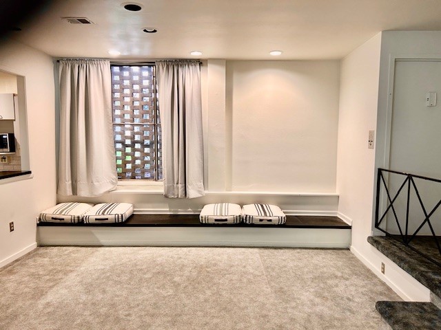 Shadyside, Pennsylvania 15232, United States, 2 Bedrooms Bedrooms, ,1 BathroomBathrooms,Residential,Active,255082