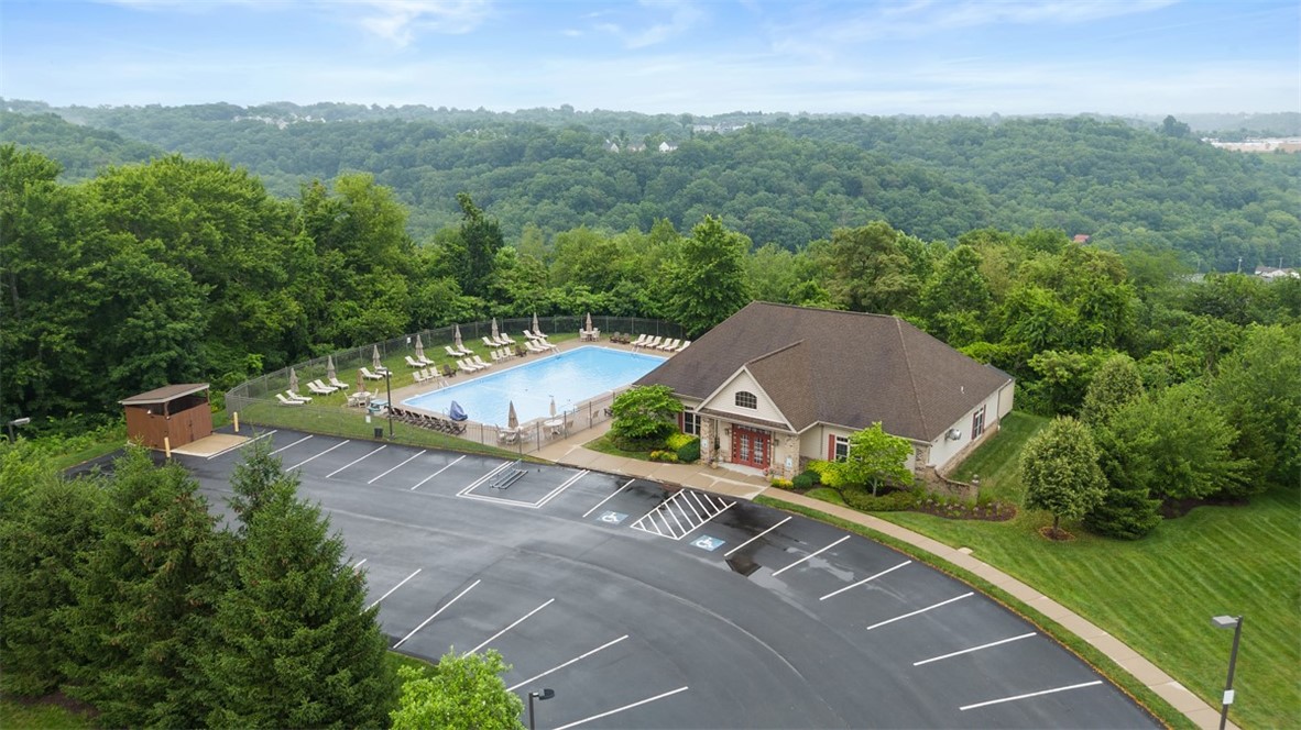 Ohio Twp, Pennsylvania 15237, United States, 3 Bedrooms Bedrooms, ,3 BathroomsBathrooms,Residential,Active,165871