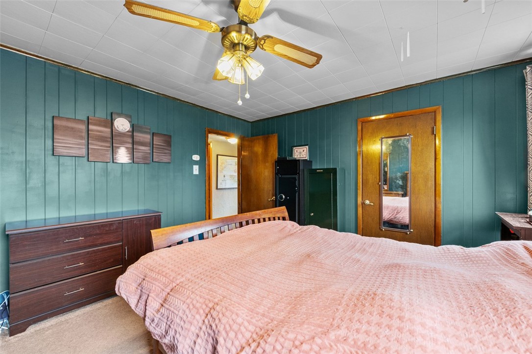 Overbrook, Pennsylvania 15234, United States, 2 Bedrooms Bedrooms, ,2 BathroomsBathrooms,Residential,Active,244899