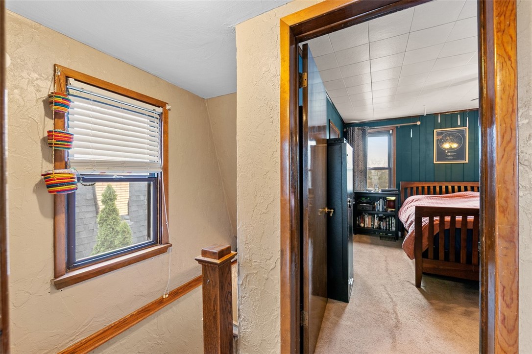 Overbrook, Pennsylvania 15234, United States, 2 Bedrooms Bedrooms, ,2 BathroomsBathrooms,Residential,Active,244899