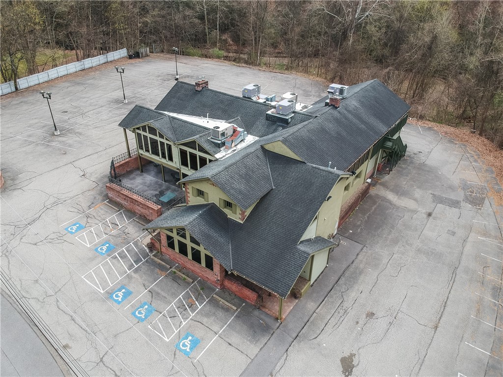 634 Camp Horne Rd