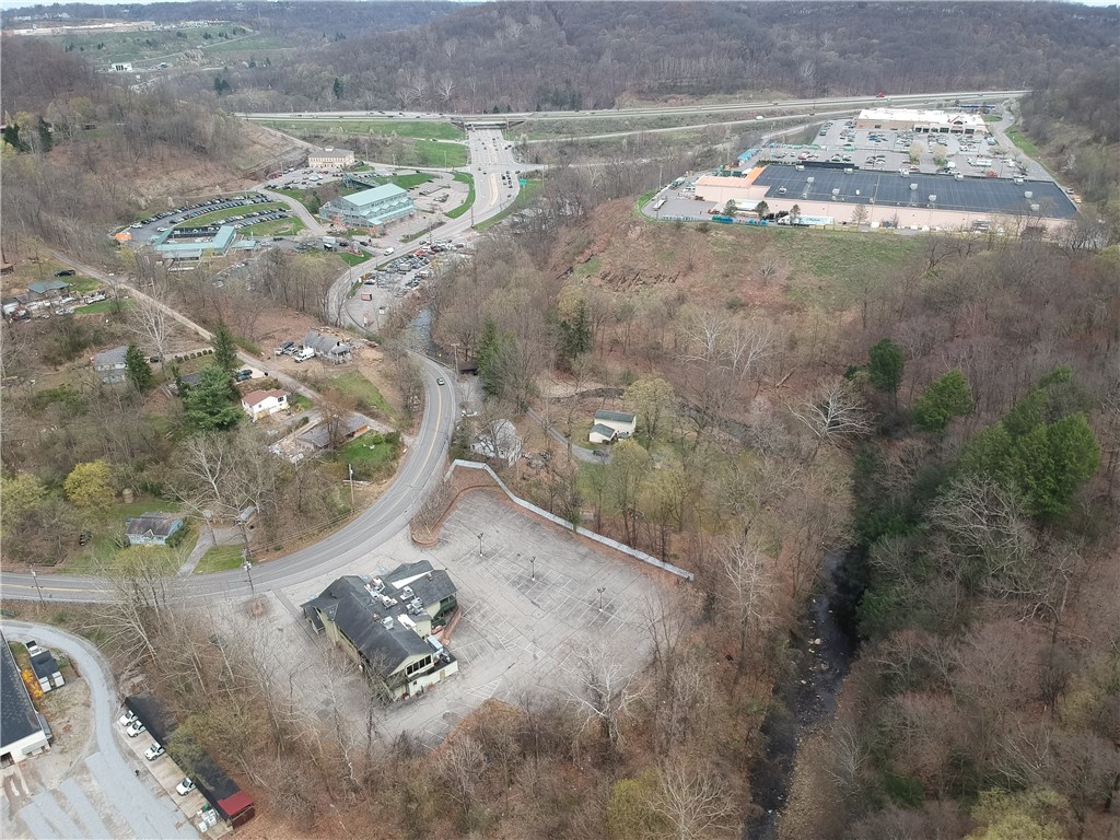 634 Camp Horne Rd