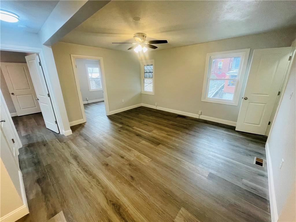 Duquesne, Pennsylvania 15110, United States, 2 Bedrooms Bedrooms, ,2 BathroomsBathrooms,Residential,Active,21859