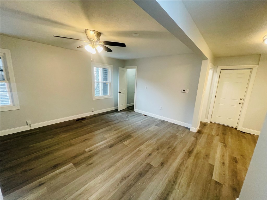Duquesne, Pennsylvania 15110, United States, 2 Bedrooms Bedrooms, ,2 BathroomsBathrooms,Residential,Active,21859