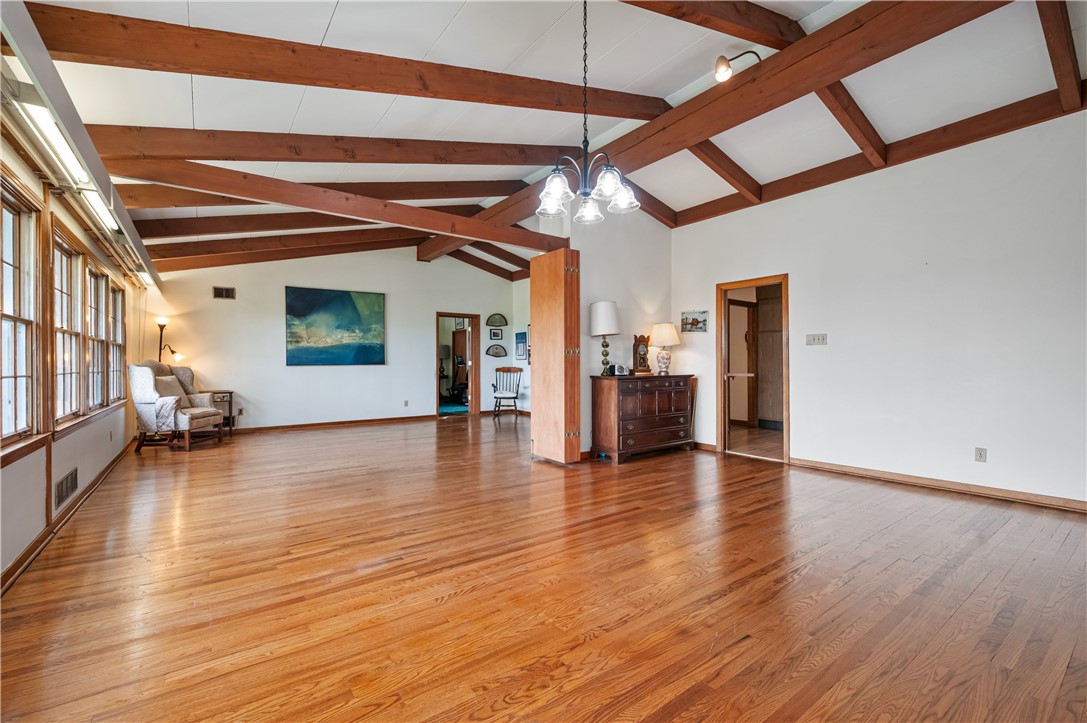24 Swallow Hill Rd