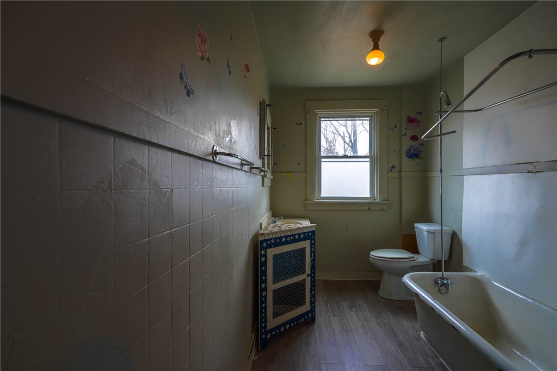 1211 Meadow St St, McKeesport, Pennsylvania image 11