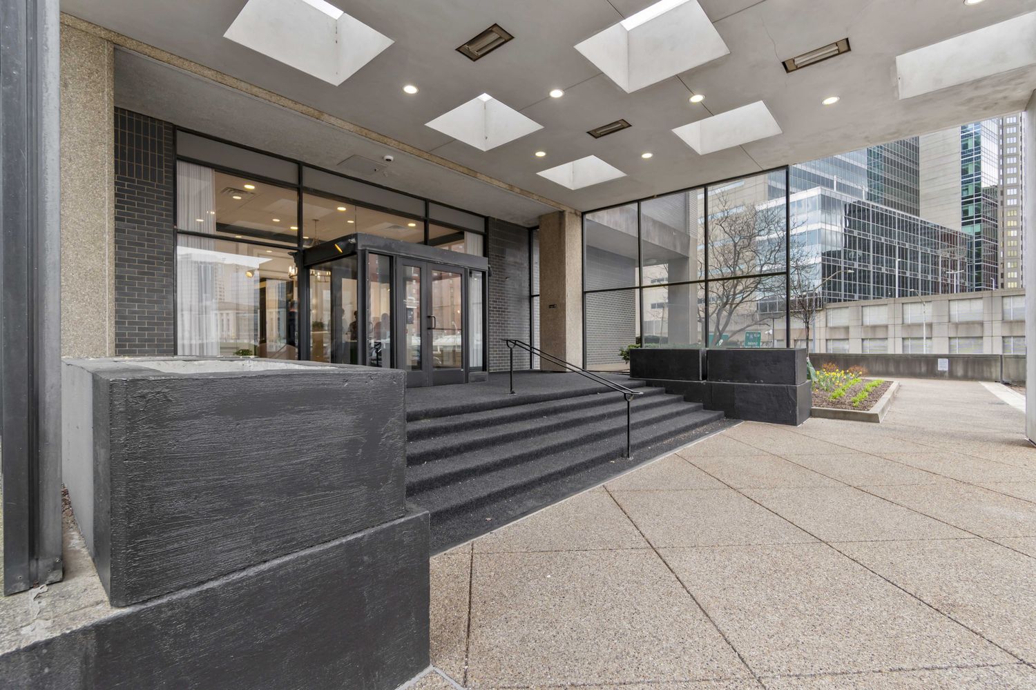 112 Washington Place Place 3D