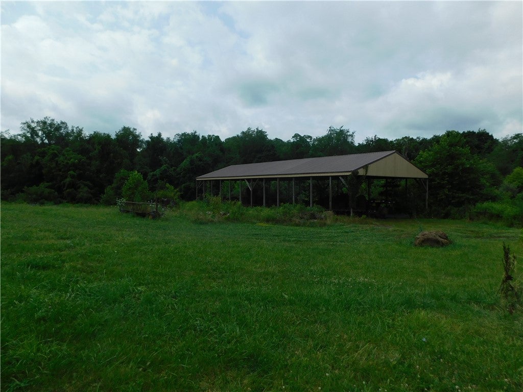 44 Mack Farm Road