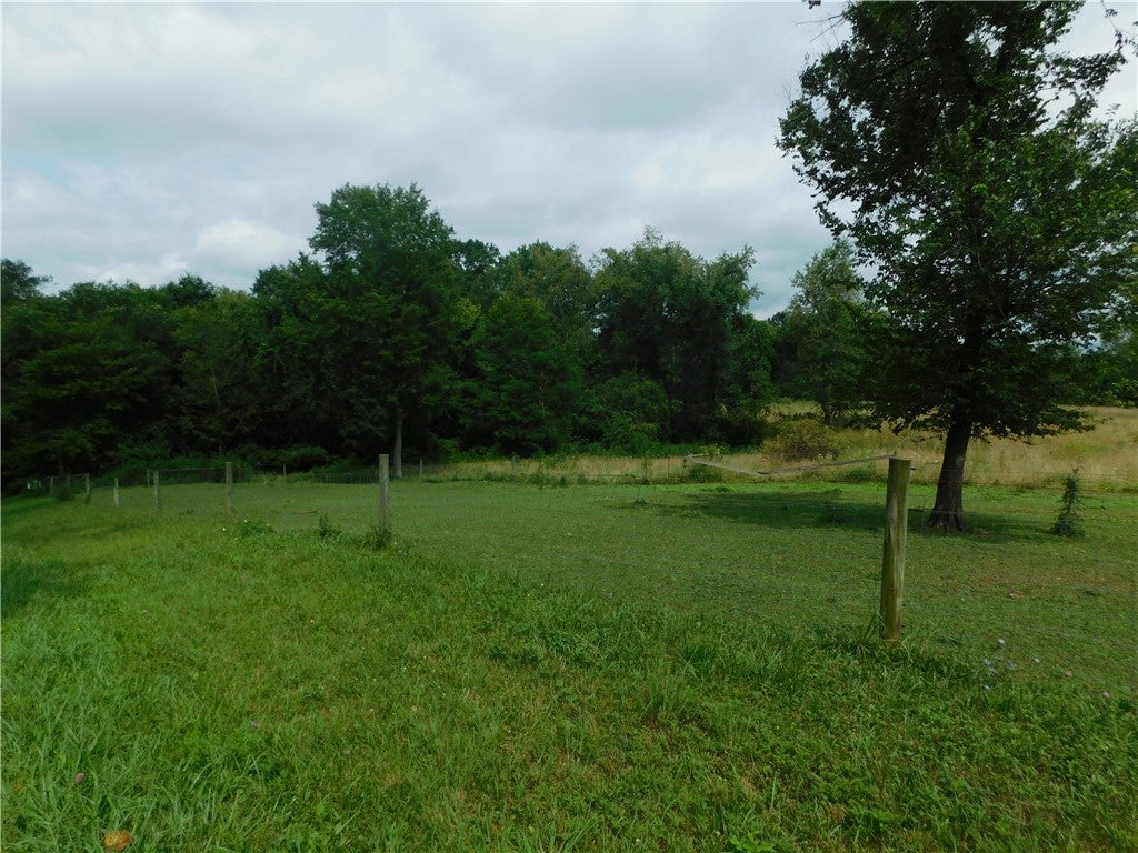44 Mack Farm Road