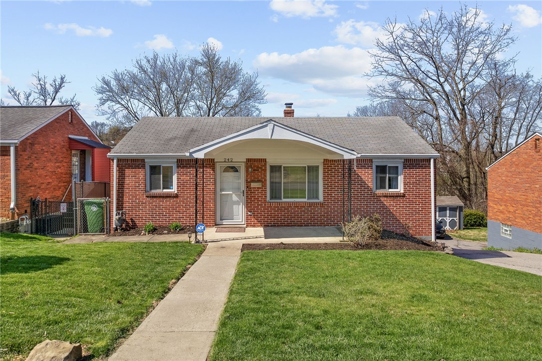 242 Castle Rd
