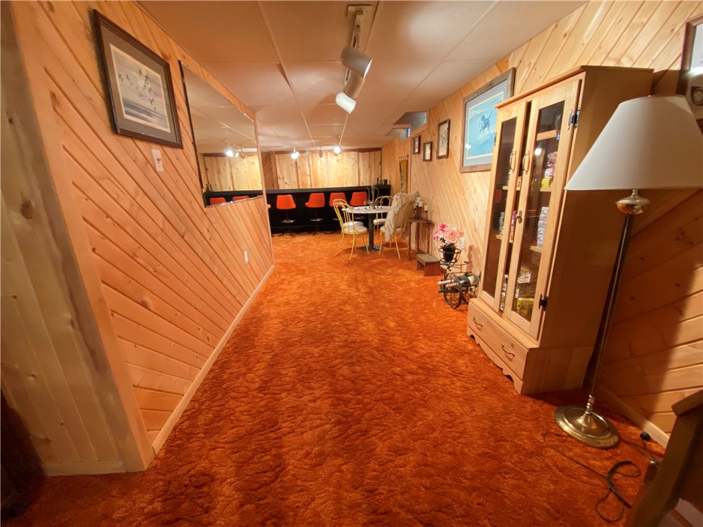 Hempfield Twp - Mer, Pennsylvania 16125, United States, 3 Bedrooms Bedrooms, ,4 BathroomsBathrooms,Residential,Active,97669