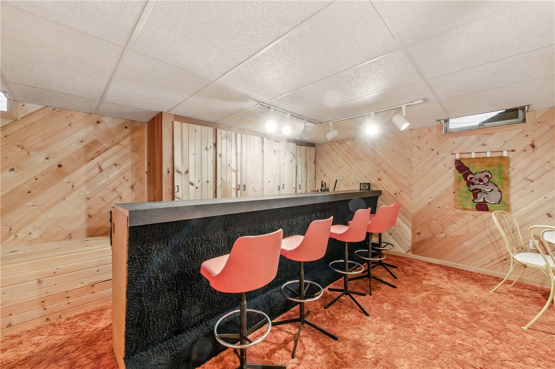 Hempfield Twp - Mer, Pennsylvania 16125, United States, 3 Bedrooms Bedrooms, ,4 BathroomsBathrooms,Residential,Active,97669