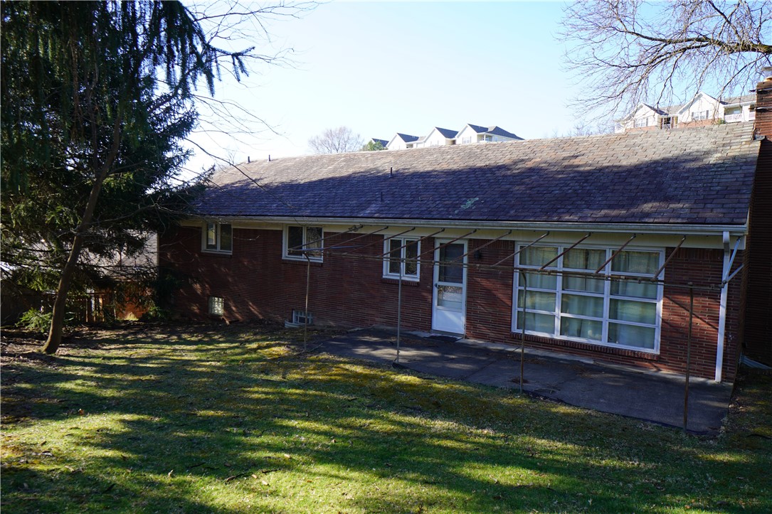 Castle Shannon, Pennsylvania 15234, United States, 3 Bedrooms Bedrooms, ,3 BathroomsBathrooms,Residential,Contingent,100792