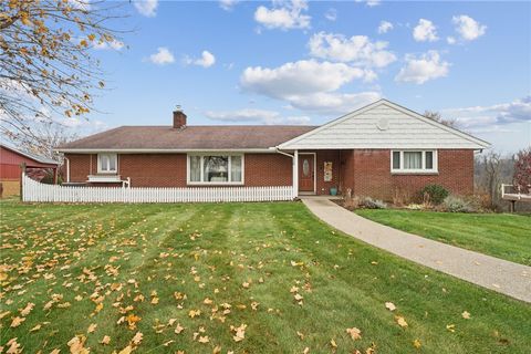 Photo of 1649 Scenery Dr, Elizabeth Twp, PA 15037 (MLS # 1731675)