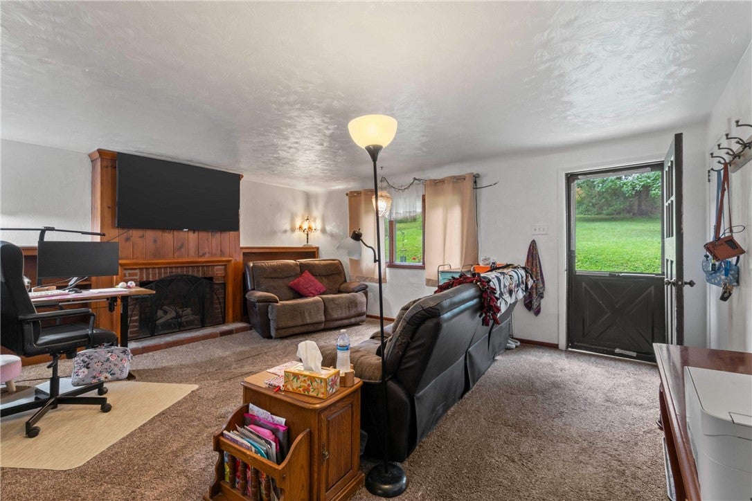 701 Trillium Ct