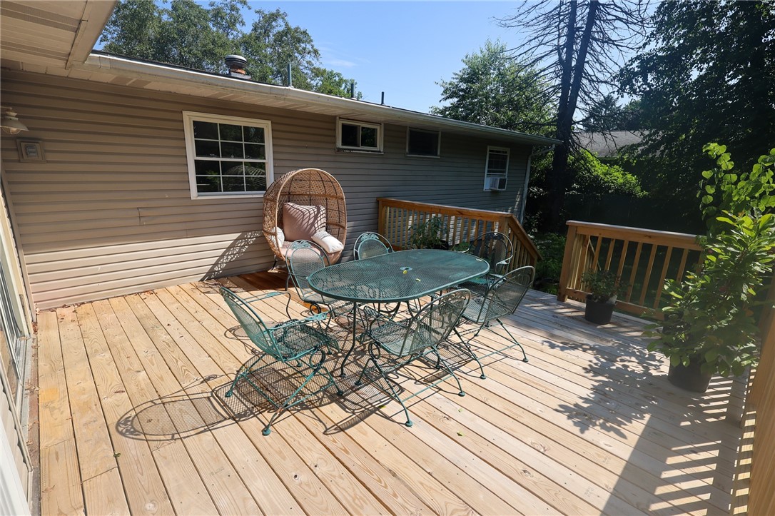 Greenville, Pennsylvania 16125, United States, 3 Bedrooms Bedrooms, ,2 BathroomsBathrooms,Residential,Active,158665