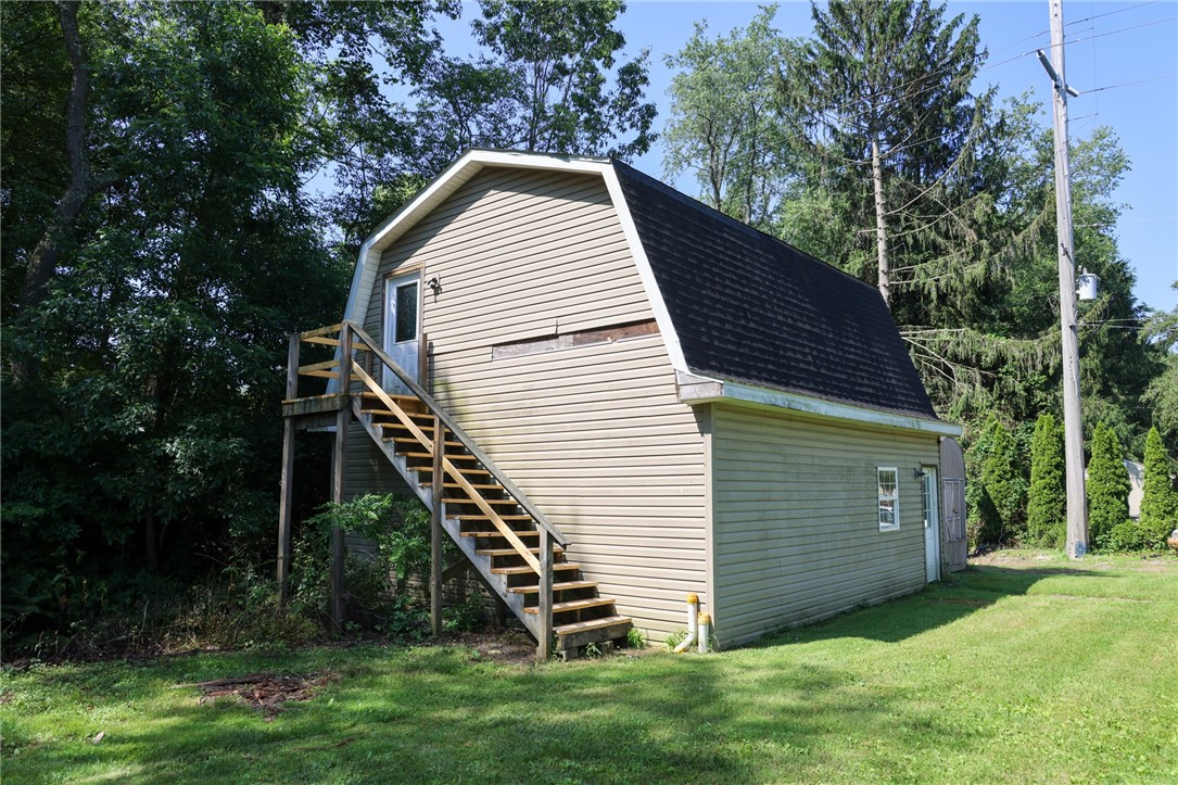 Greenville, Pennsylvania 16125, United States, 3 Bedrooms Bedrooms, ,2 BathroomsBathrooms,Residential,Active,158665