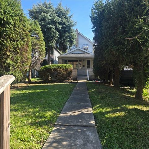 Photo of 505 Monongahela Ave #STE 1 (rear) 2nd flo, Glassport, PA 15045 (MLS # 1732249)