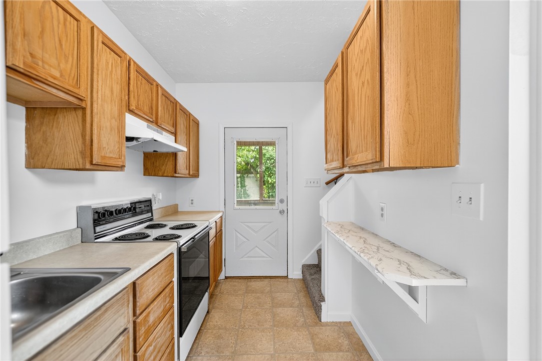 Troy Hill, Pennsylvania 15212, United States, 2 Bedrooms Bedrooms, ,1 BathroomBathrooms,Residential,Active,181657