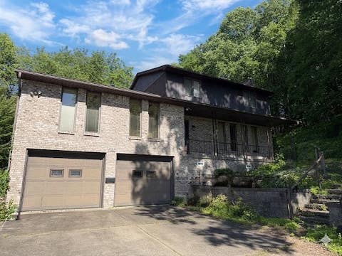 Homes For Sale - 422 Jane Street St<br/> Jeannette, PA 15644