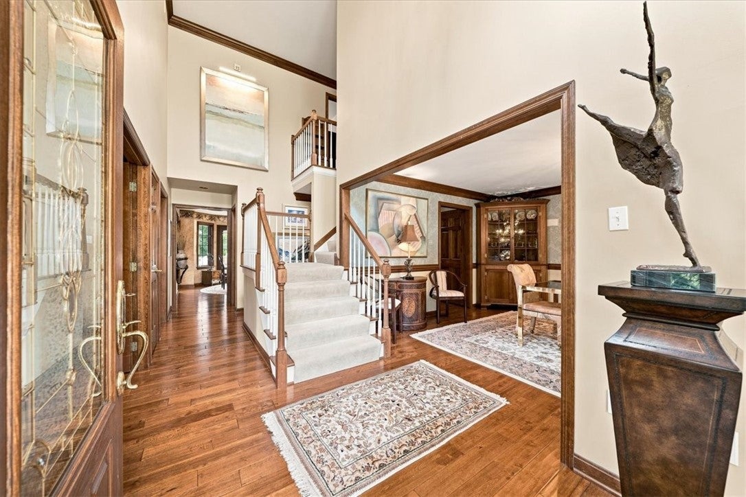 114 Hidden Valley Ct