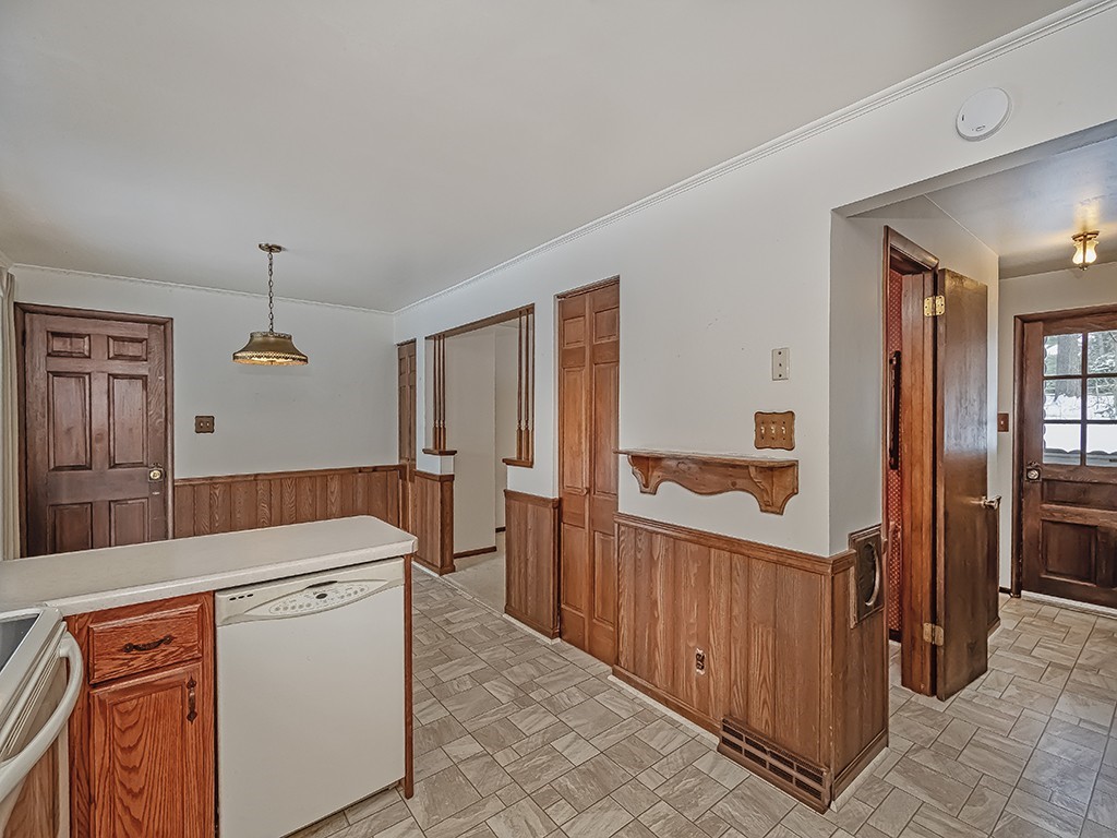 4024 Glen Eden Rd