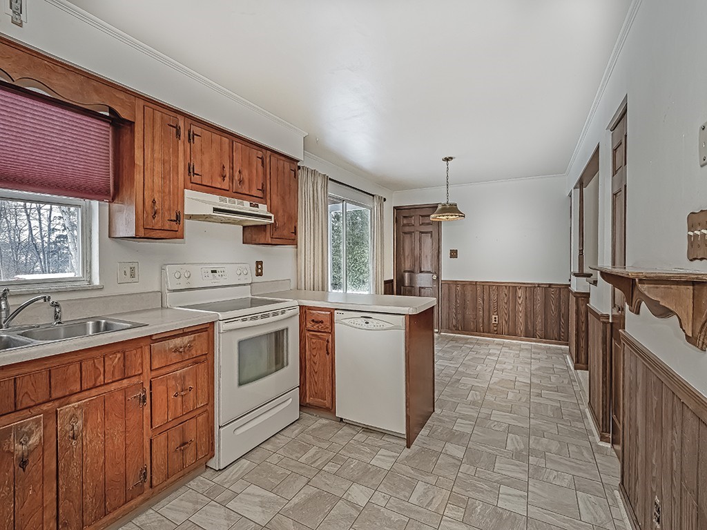 4024 Glen Eden Rd