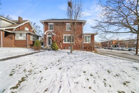 Photo of 120 Case Ave, Sharon, PA 16146 (MLS # 1738412)