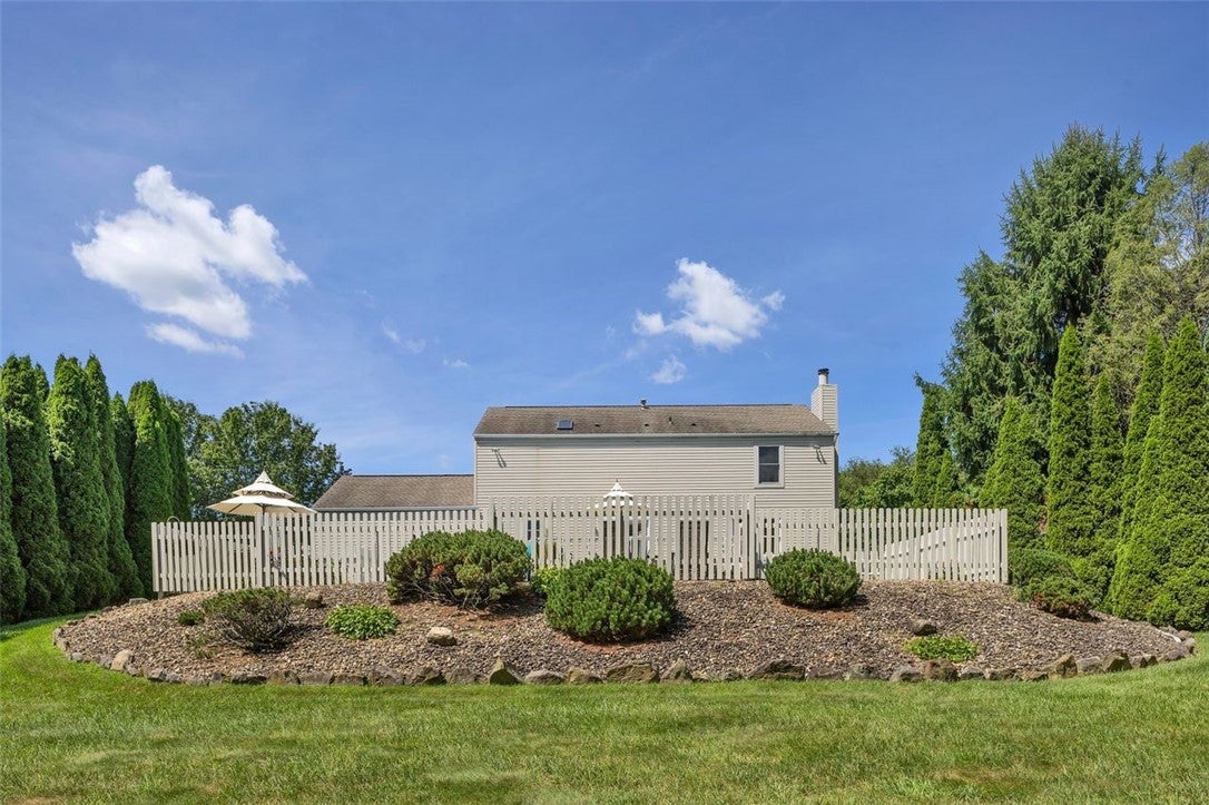 204 Trillium Dr