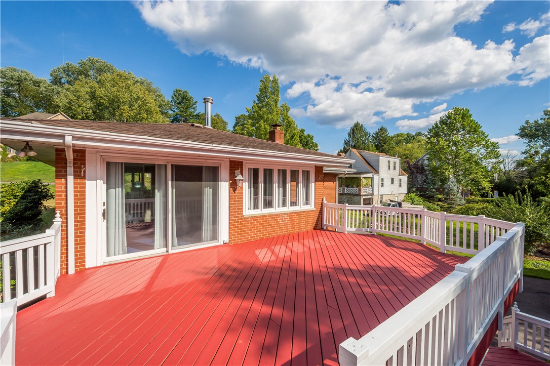 St Clair, Pennsylvania 15241, United States, 4 Bedrooms Bedrooms, ,3 BathroomsBathrooms,Residential,Active,200530