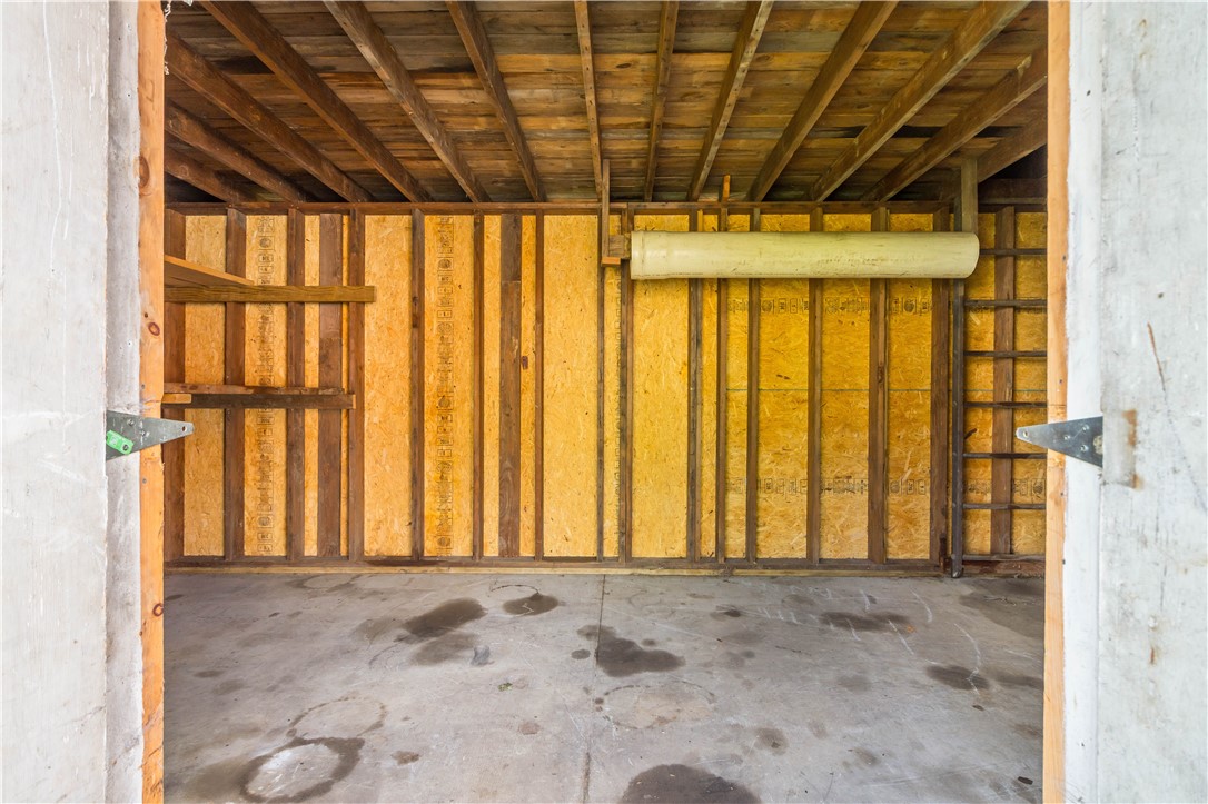 St Clair, Pennsylvania 15241, United States, 4 Bedrooms Bedrooms, ,3 BathroomsBathrooms,Residential,Active,200530