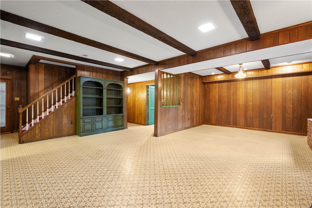 St Clair, Pennsylvania 15241, United States, 4 Bedrooms Bedrooms, ,3 BathroomsBathrooms,Residential,Active,200530