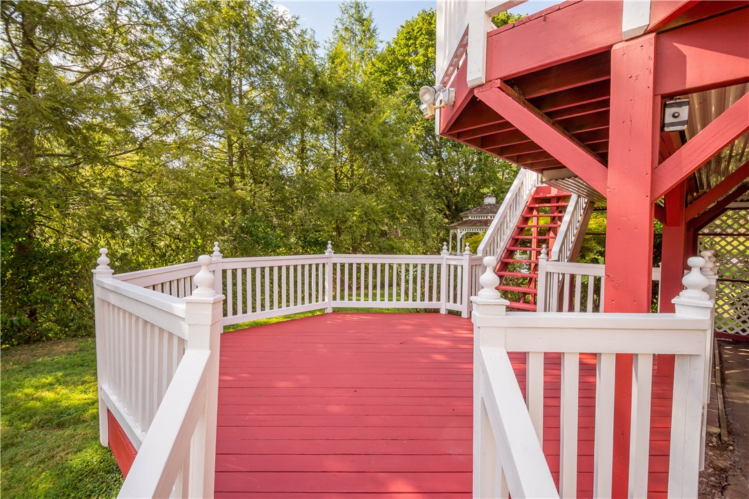 St Clair, Pennsylvania 15241, United States, 4 Bedrooms Bedrooms, ,3 BathroomsBathrooms,Residential,Active,200530