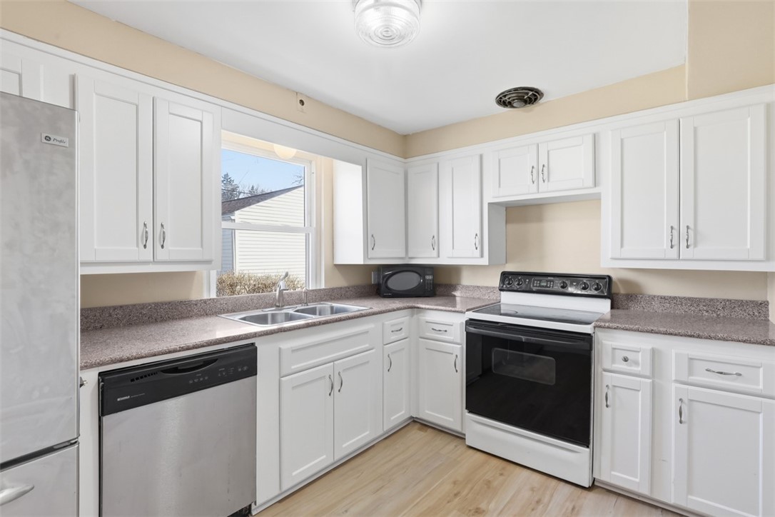 1900 Beechford Avenue