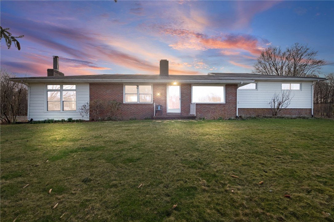 Liberty Twp, Pennsylvania 16127, United States, 3 Bedrooms Bedrooms, ,2 BathroomsBathrooms,Residential,Active,203041